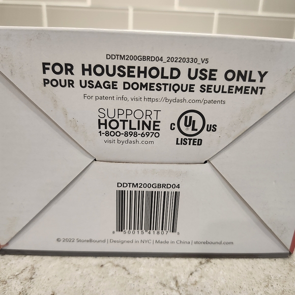 DASH Gourmet Homemade Vegan Dog Treat Bone Maker Brand New in Box - Picture 6 of 11